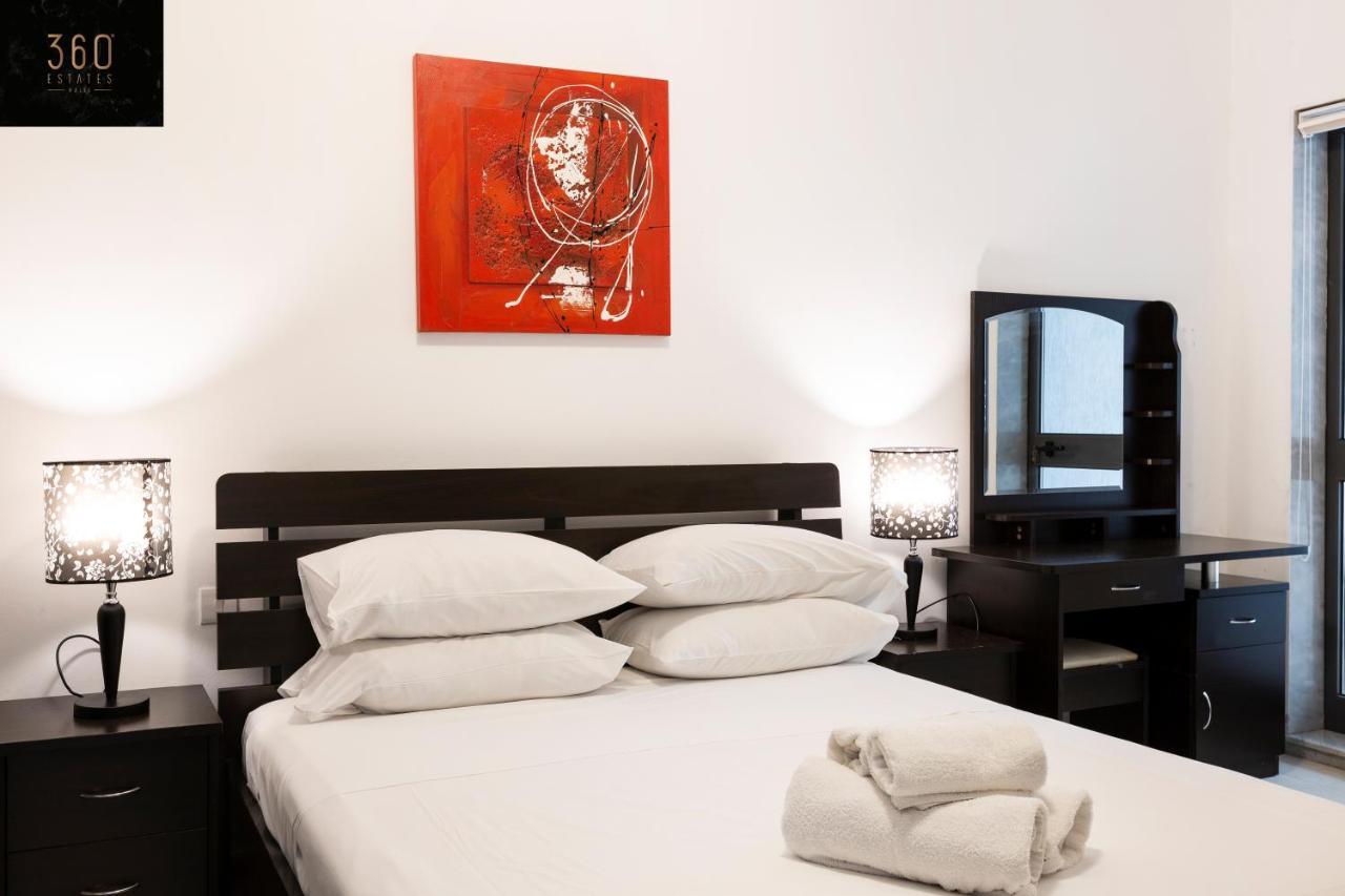 Centre Paceville Apt With Terrace, Bbq & Wifi By 360 Estates Saint Julian's Εξωτερικό φωτογραφία
